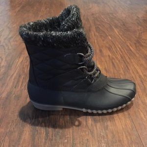 Baretraps Women's Fina Duck Boot